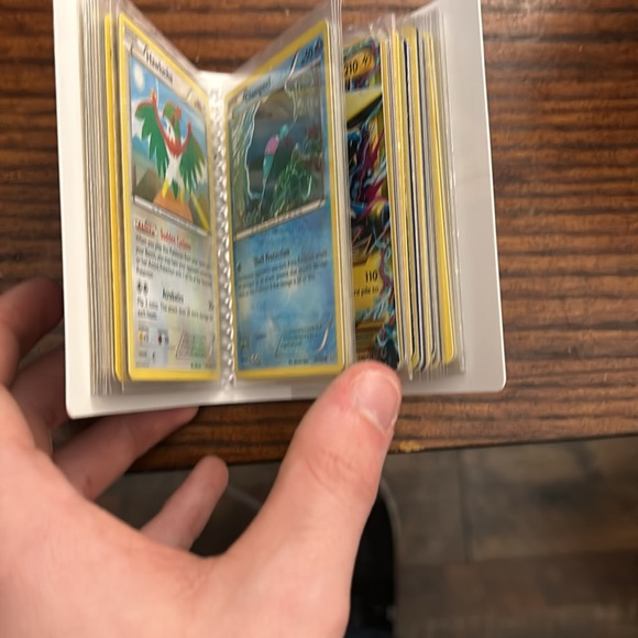 MYSTERY Pokemon Cards (Over 25 different cards) - Picture 2 of 2